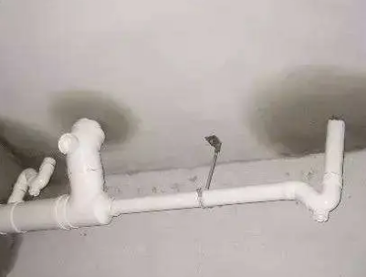 灯塔卫生间测漏水的几种情景